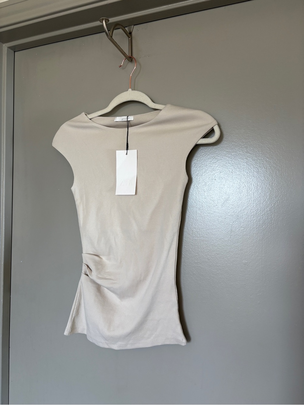 Zara Cream Cap-Sleeve Ribbed Tee - NWT - Picture 3 of 7